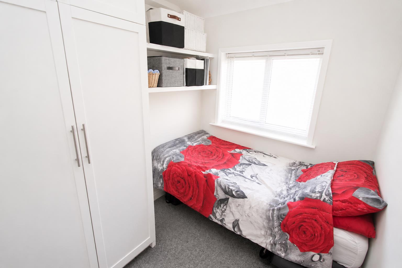 Thirlmere Avenue, Tilehurst, Reading